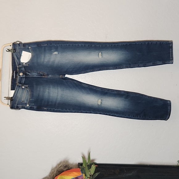 CALVIN KLEIN 30x28 Mid Rise Skinny Distressed Style 42J5332 CKJ011 - Picture 3 of 10